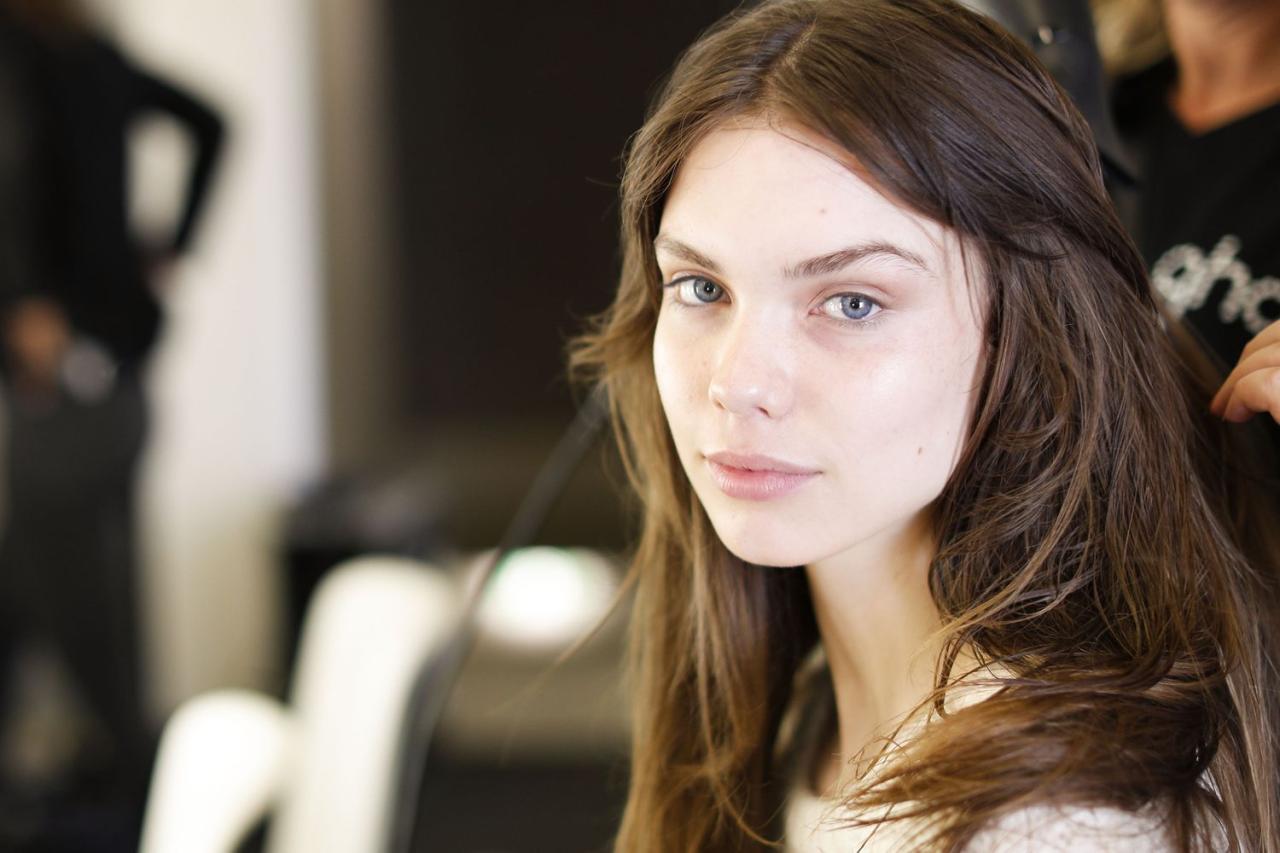 How 50 Different Redditors Cleared Their Acne Using Science!