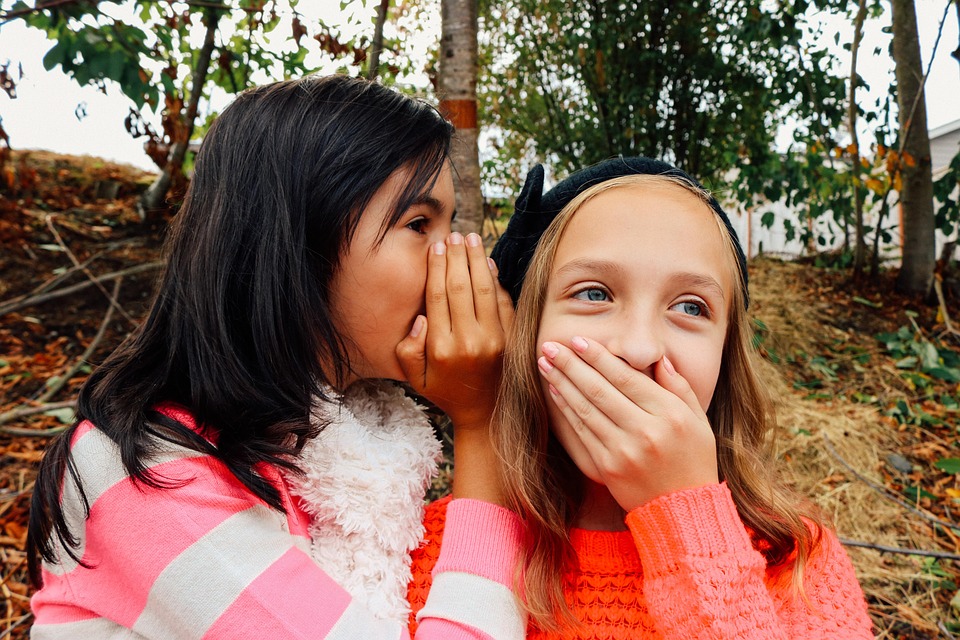Girls Whispering Best Friends - Free photo on Pixabay