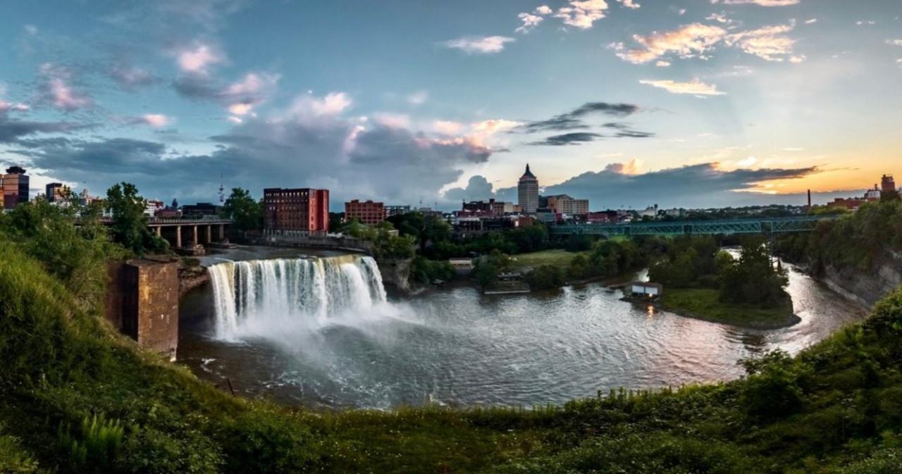10 Kid-Friendly Attractions In Rochester, New York For A Family Vacation